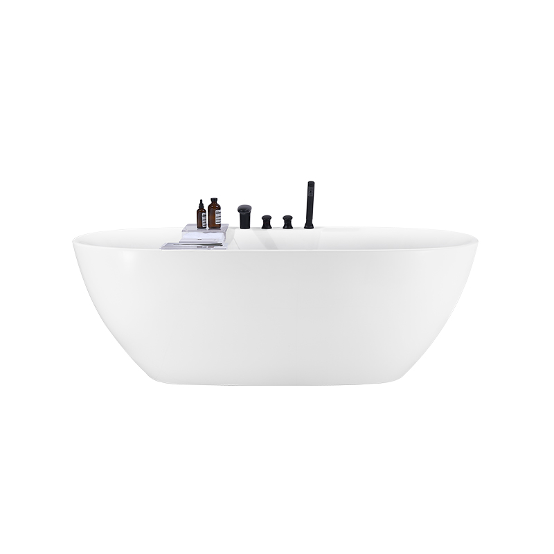 Bathtub neamhspleách le 4pcs Neamhlonrach Dubh Faucet Set